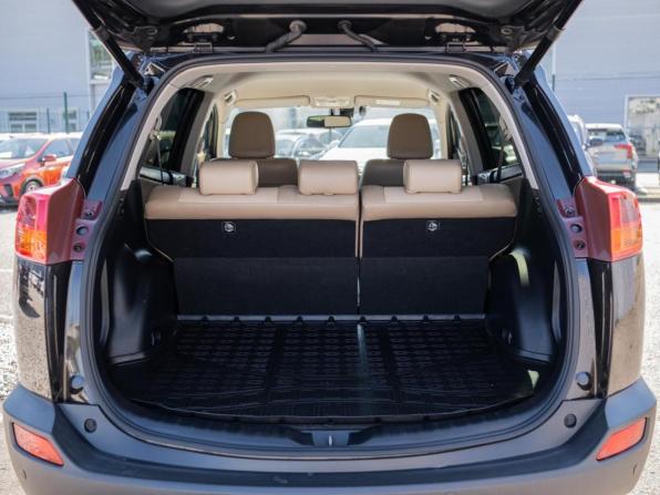 Toyota RAV4 IV (XA40) с пробегом 2014 года, цена 1 949 000 рублей, 141722 км, внедорожник, Автокод Объявления