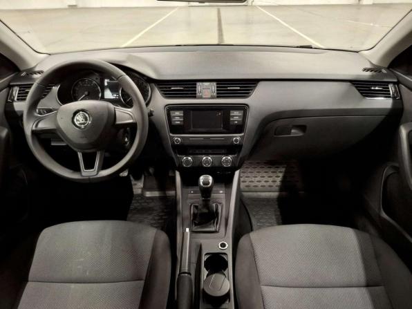 Skoda Octavia III (A7) с пробегом 2017 года, цена 1 400 000 рублей, 142061 км, лифтбек, Автокод Объявления