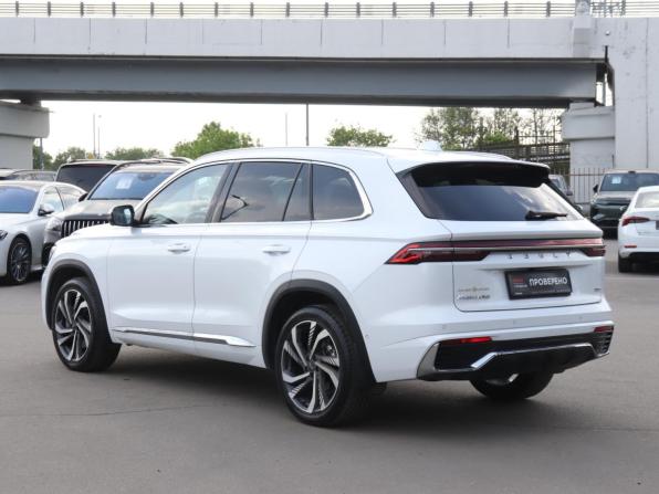 Geely Monjaro I с пробегом 2023 года, цена 3 200 000 рублей, 45299 км, внедорожник, Автокод Объявления