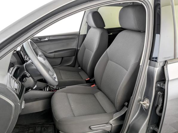 Volkswagen Polo VI с пробегом 2021 года, цена 1 650 000 рублей, 69505 км, лифтбек, Автокод Объявления