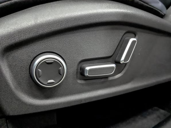 Geely Atlas II с пробегом 2024 года, цена 2 995 000 рублей, 16778 км, внедорожник, Автокод Объявления