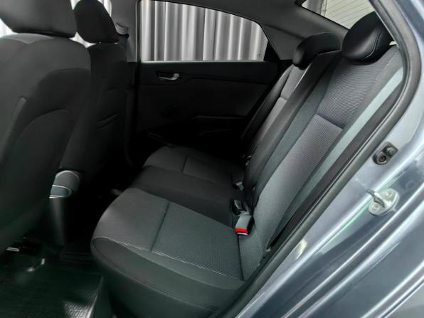 Hyundai Solaris II с пробегом 2017 года, цена 1 280 000 рублей, 105230 км, седан, Автокод Объявления