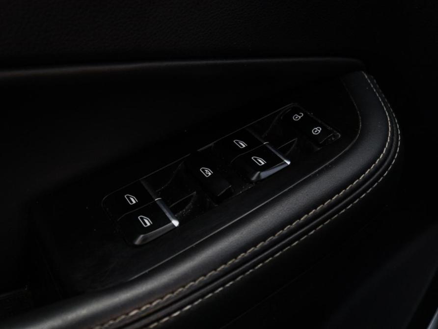 Geely Emgrand X7 I Рестайлинг 2 Москва  - изображение 20