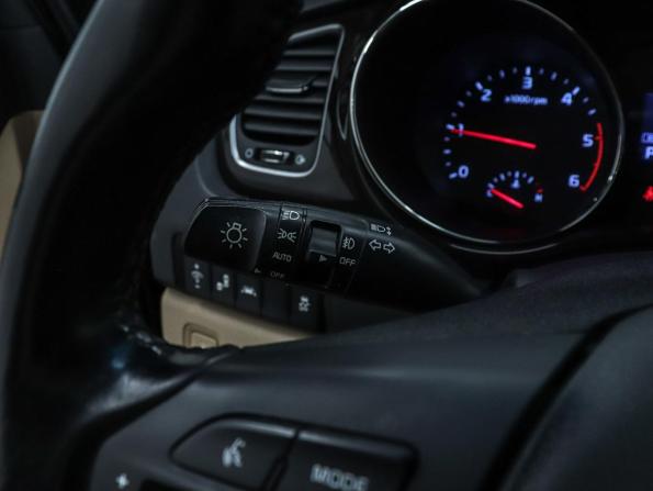 Kia Carnival III с пробегом 2019 года, цена 2 840 000 рублей, 96590 км, минивэн, Автокод Объявления