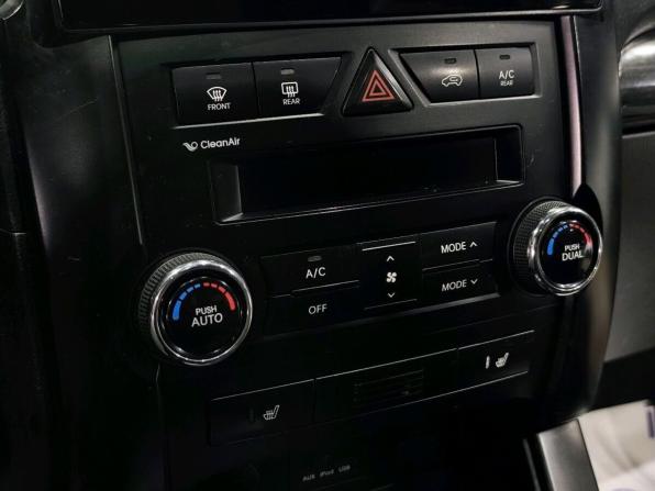 Kia Sorento II Рестайлинг с пробегом 2012 года, цена 1 550 000 рублей, 262134 км, внедорожник, Автокод Объявления