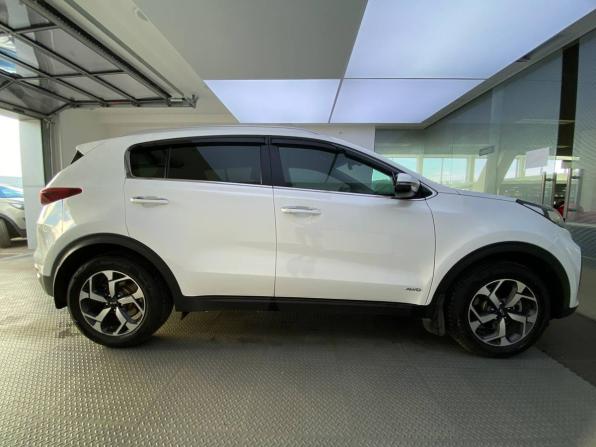 Kia Sportage IV Рестайлинг с пробегом 2018 года, цена 2 140 000 рублей, 109000 км, внедорожник, Автокод Объявления