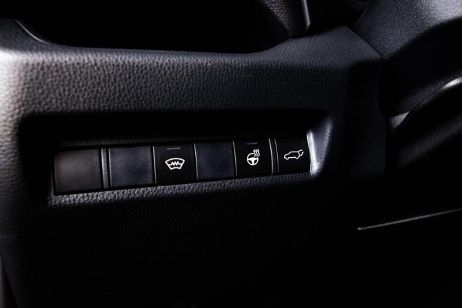 Toyota RAV4 V (XA50) с пробегом 2020 года, цена 2 859 000 рублей, 143000 км, внедорожник, Автокод Объявления