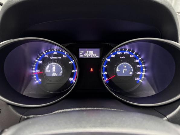 Hyundai ix35 I с пробегом 2011 года, цена 1 200 000 рублей, 232722 км, внедорожник, Автокод Объявления