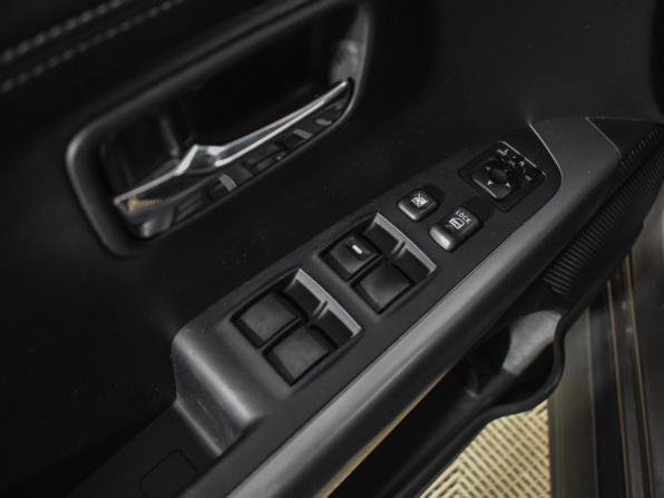 Mitsubishi Outlander II Рестайлинг с пробегом 2011 года, цена 754 000 рублей, 296186 км, внедорожник, Автокод Объявления