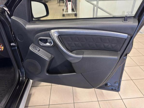 Renault Duster I Рестайлинг с пробегом 2016 года, цена 1 495 000 рублей, 120130 км, внедорожник, Автокод Объявления