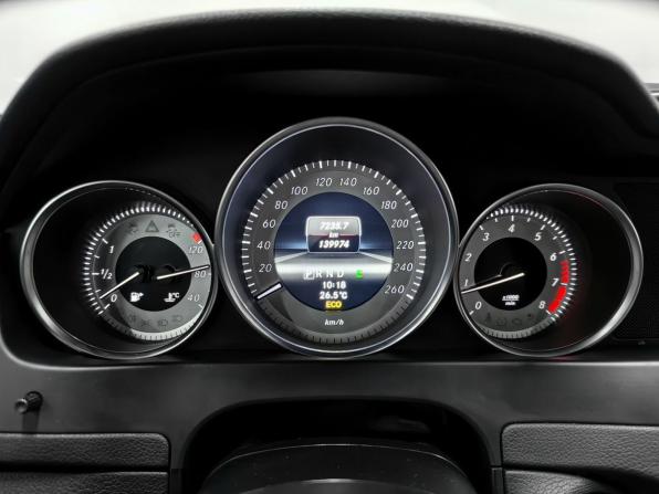 Mercedes-Benz C-Класс III (W204) Рестайлинг с пробегом 2012 года, цена 1 550 000 рублей, 140000 км, седан, Автокод Объявления