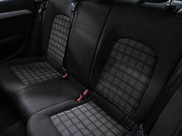 Audi Q3 I (8U) Рестайлинг с пробегом 2015 года, цена 1 290 000 рублей, 150661 км, внедорожник, Автокод Объявления