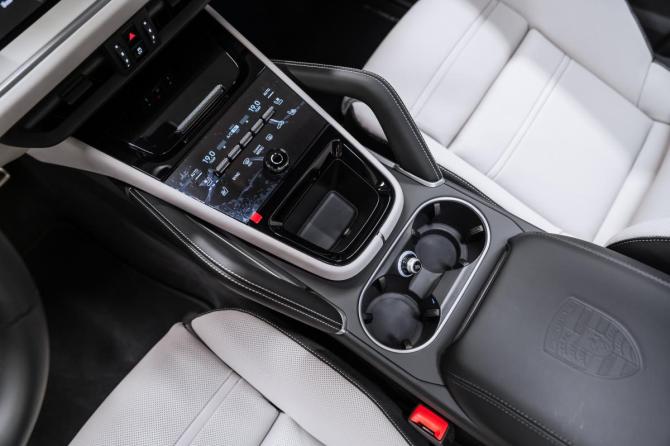 Новый Porsche Cayenne III Рестайлинг 2026 года, цена 18 250 000 рублей, внедорожник, Автокод Объявления