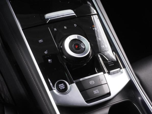 Kia Sportage V с пробегом 2024 года, цена 4 419 000 рублей, 11982 км, внедорожник, Автокод Объявления
