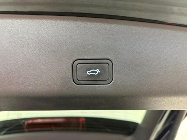 Geely Monjaro I с пробегом 2024 года, цена 2 950 000 рублей, 78998 км, внедорожник, Автокод Объявления