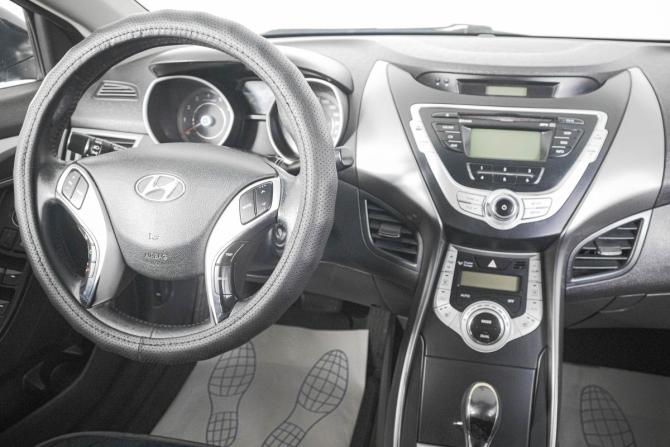 Hyundai Avante V с пробегом 2011 года, цена 919 000 рублей, 250000 км, седан, Автокод Объявления