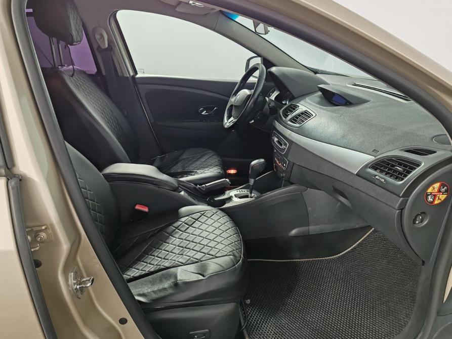 Renault Fluence I Москва  - изображение 19