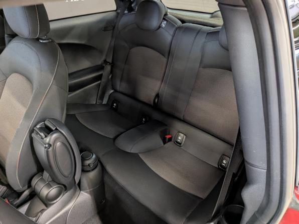 Mini Hatch III (F55/F56) Рестайлинг с пробегом 2020 года, цена 2 350 000 рублей, 51000 км, хэтчбек, Автокод Объявления