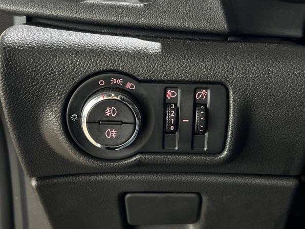 Opel Astra J с пробегом 2012 года, цена 985 000 рублей, 132100 км, универсал, Автокод Объявления