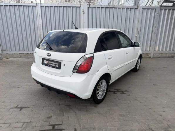 Kia Rio II Рестайлинг с пробегом 2011 года, цена 495 000 рублей, 222530 км, хэтчбек, Автокод Объявления