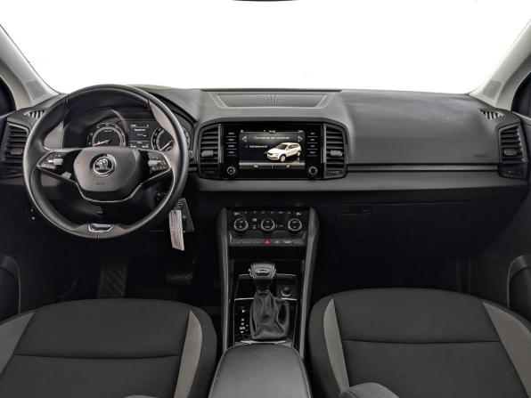 Skoda Karoq I с пробегом 2021 года, цена 2 415 000 рублей, 47430 км, внедорожник, Автокод Объявления