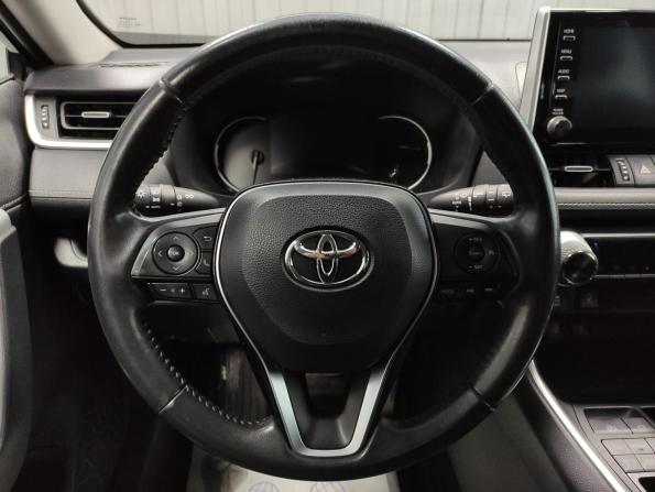 Toyota RAV4 V (XA50) с пробегом 2021 года, цена 3 190 000 рублей, 108416 км, внедорожник, Автокод Объявления