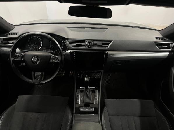 Skoda Superb III с пробегом 2017 года, цена 1 890 000 рублей, 143888 км, лифтбек, Автокод Объявления