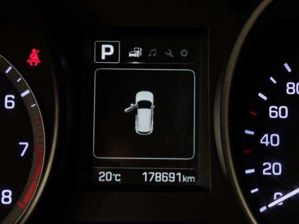 Hyundai Santa Fe III Рестайлинг с пробегом 2018 года, цена 2 048 000 рублей, 178688 км, внедорожник, Автокод Объявления