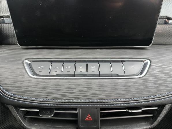 Haval Jolion I с пробегом 2023 года, цена 1 799 000 рублей, 92483 км, внедорожник, Автокод Объявления