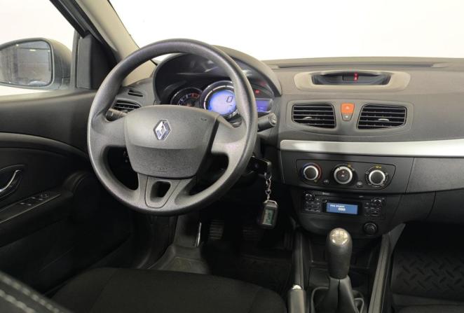 Renault Fluence I Рестайлинг с пробегом 2014 года, цена 790 000 рублей, 158966 км, седан, Автокод Объявления