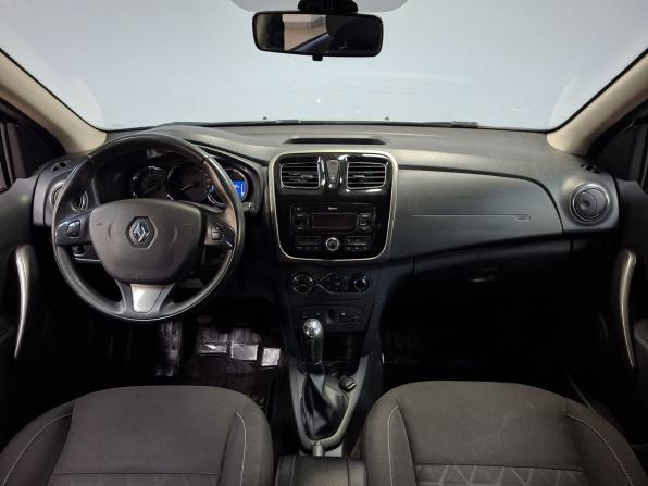 Renault Sandero II с пробегом 2018 года, цена 1 099 000 рублей, 70861 км, хэтчбек, Автокод Объявления