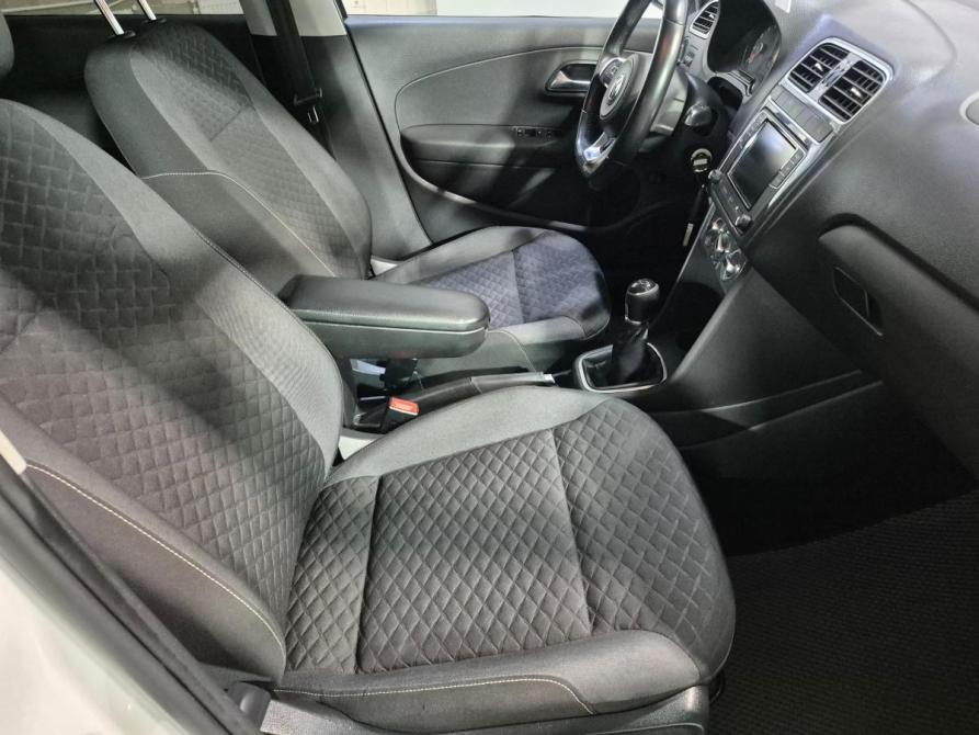 Volkswagen Polo V Рестайлинг Воронеж  - изображение 13