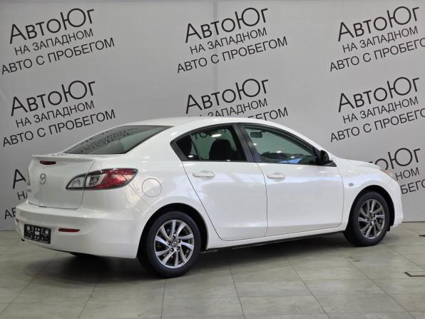 Mazda 3 II (BL) Рестайлинг с пробегом 2012 года, цена 1 035 000 рублей, 157592 км, седан, Автокод Объявления