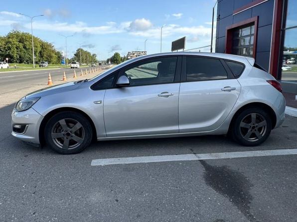 Opel Astra J Рестайлинг с пробегом 2012 года, цена 625 000 рублей, 150400 км, хэтчбек, Автокод Объявления