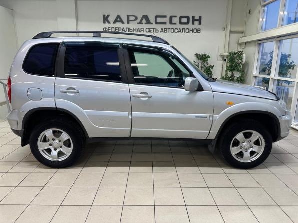 Chevrolet Niva I Рестайлинг с пробегом 2010 года, цена 515 000 рублей, 127000 км, внедорожник, Автокод Объявления