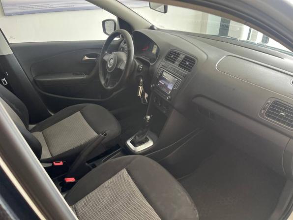Volkswagen Polo V с пробегом 2015 года, цена 745 000 рублей, 184230 км, седан, Автокод Объявления