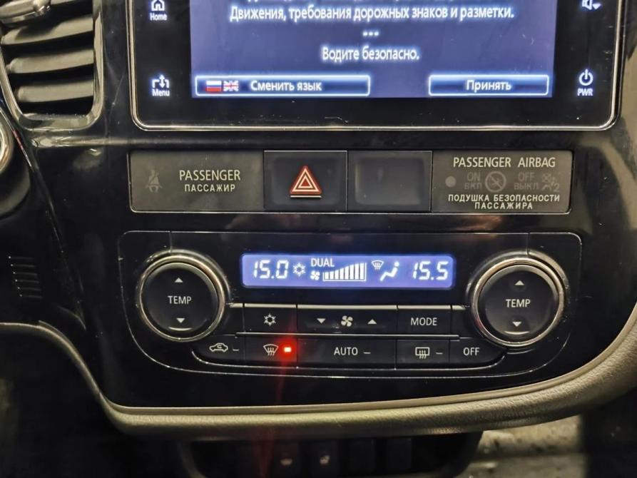 Mitsubishi Outlander III Рестайлинг 3 Челябинск  - изображение 17