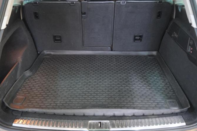 Volkswagen Touareg II с пробегом 2013 года, цена 1 899 000 рублей, 316000 км, внедорожник, Автокод Объявления