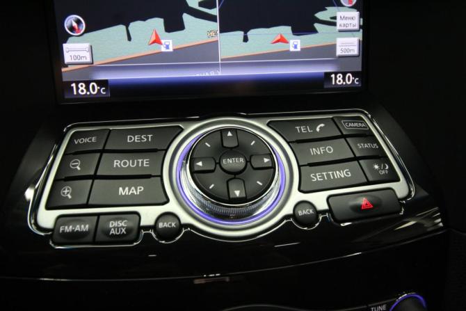 Infiniti QX70 с пробегом 2014 года, цена 2 800 000 рублей, 77829 км, внедорожник, Автокод Объявления