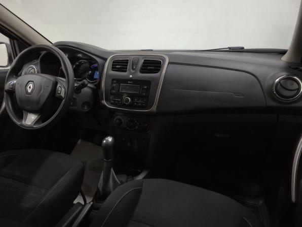Renault Sandero II с пробегом 2017 года, цена 1 060 000 рублей, 59233 км, хэтчбек, Автокод Объявления