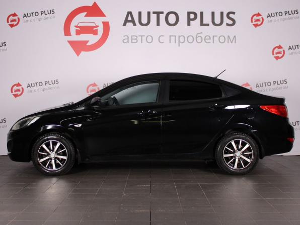Hyundai Solaris I с пробегом 2013 года, цена 850 000 рублей, 202000 км, седан, Автокод Объявления