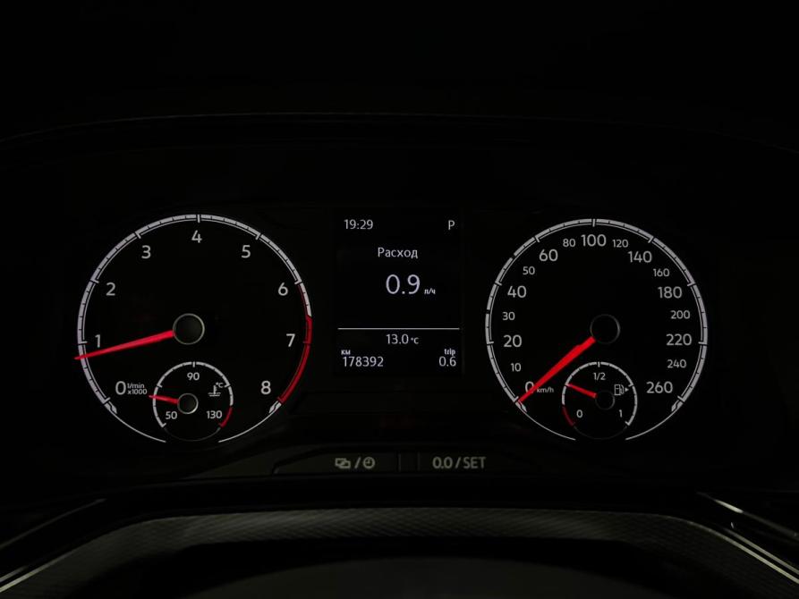 Volkswagen Polo VI Казань  - изображение 12