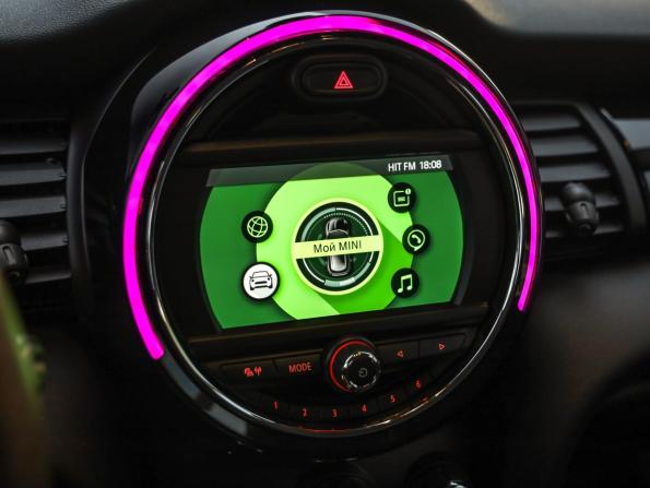 Mini Hatch III (F55/F56) Рестайлинг с пробегом 2019 года, цена 2 263 777 рублей, 34535 км, хэтчбек, Автокод Объявления