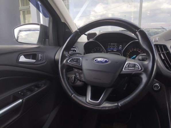 Ford Kuga II Рестайлинг с пробегом 2018 года, цена 1 500 000 рублей, 172000 км, внедорожник, Автокод Объявления