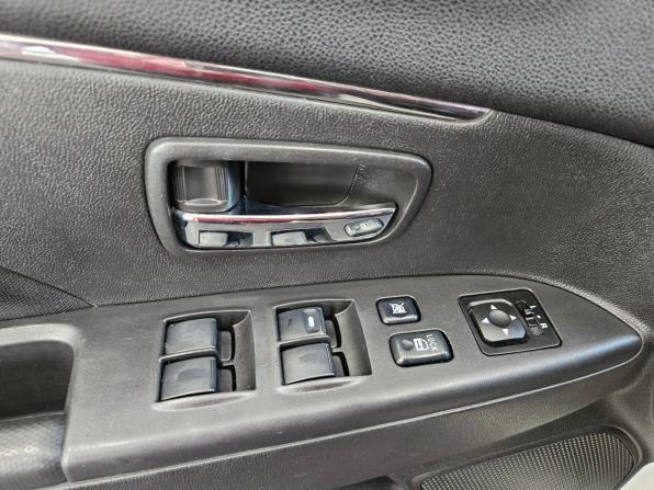 Mitsubishi ASX I Рестайлинг с пробегом 2012 года, цена 1 099 000 рублей, 185020 км, внедорожник, Автокод Объявления