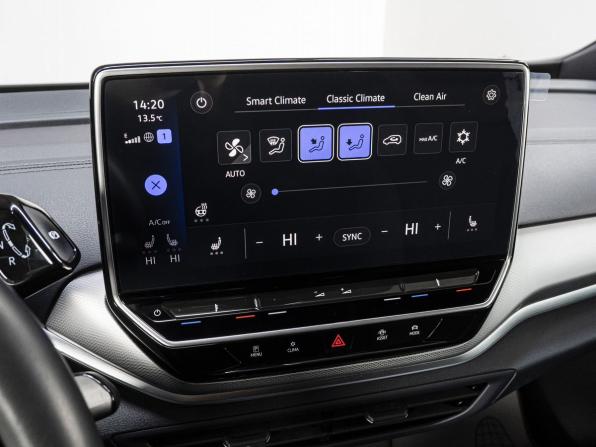 Volkswagen ID.4 с пробегом 2023 года, цена 3 649 000 рублей, 20996 км, внедорожник, Автокод Объявления
