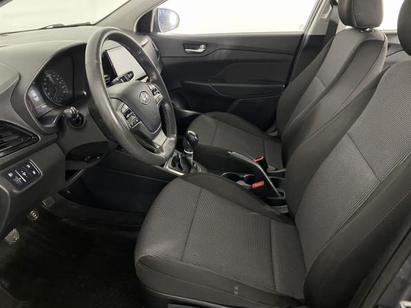 Hyundai Solaris II Рестайлинг с пробегом 2021 года, цена 1 479 000 рублей, 99879 км, седан, Автокод Объявления