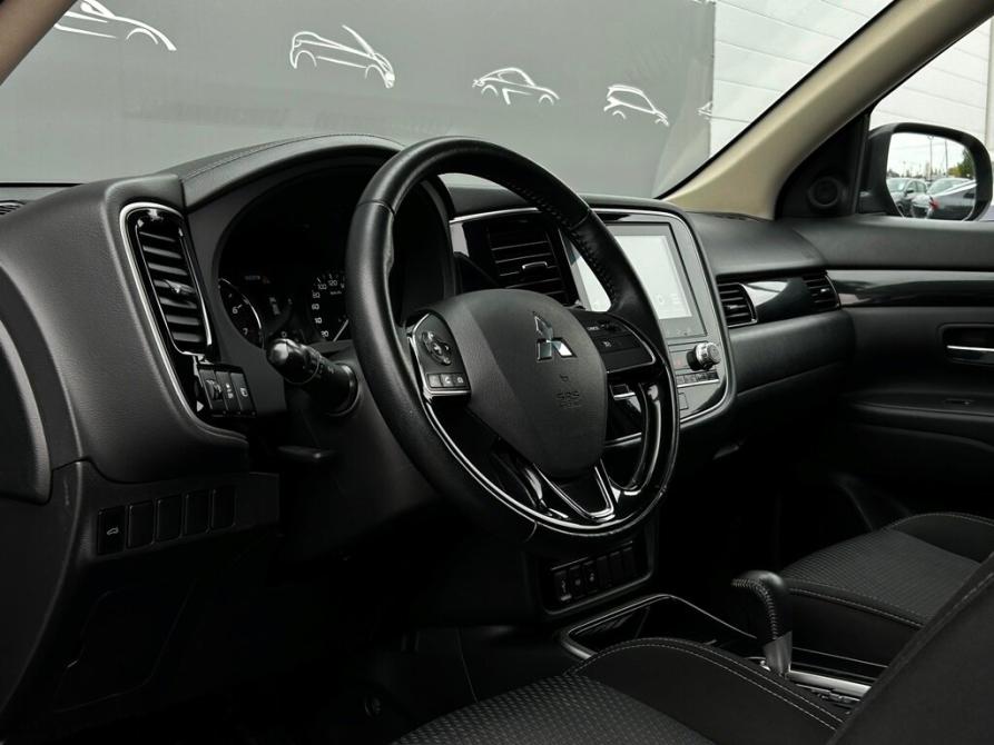 Mitsubishi Outlander III Рестайлинг 3 Санкт-Петербург  - изображение 5