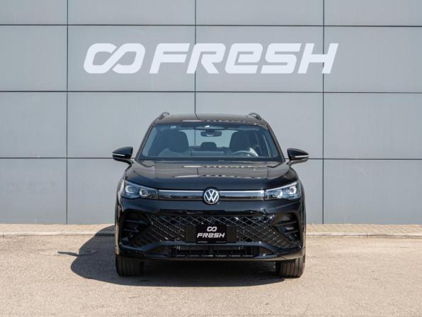Volkswagen Tiguan III (China Market) с пробегом 2026 года, цена 4 800 000 рублей, 38 км, внедорожник, Автокод Объявления