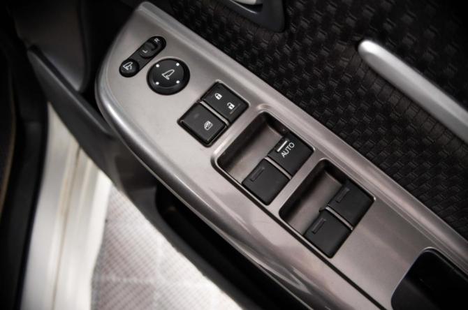 Honda Stepwgn V с пробегом 2017 года, цена 2 149 000 рублей, 146000 км, минивэн, Автокод Объявления